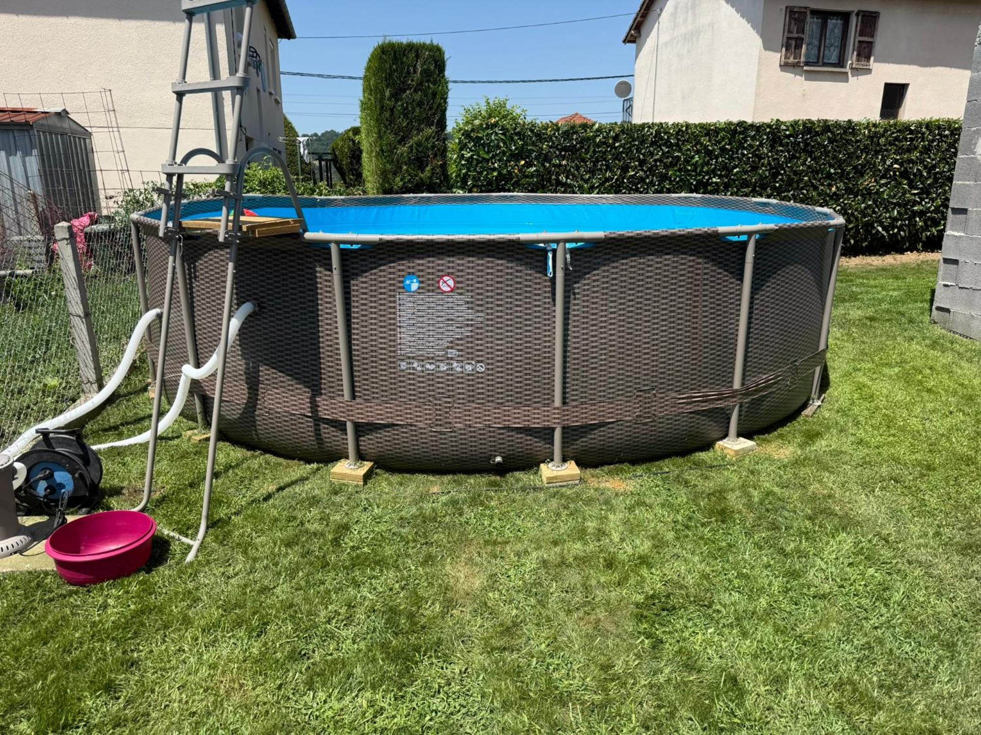 De 40m2 De Plein Pieds Dans Maison Avec Parking Et Piscine Partagee Ferienhaus